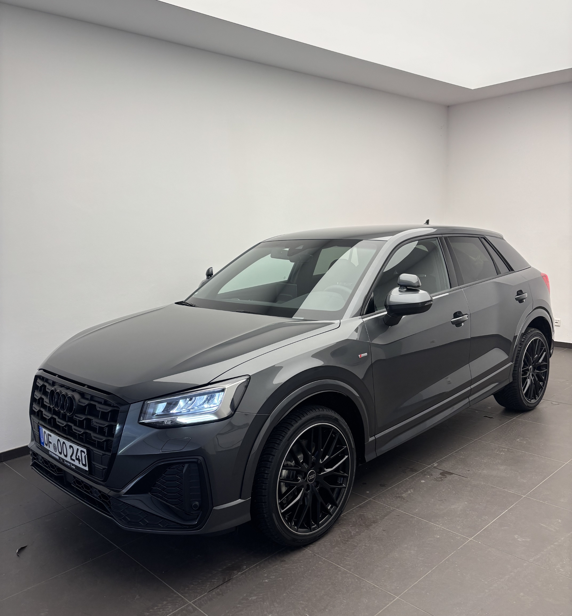 Audi Q2 s-line  <em>Schaltung</em>